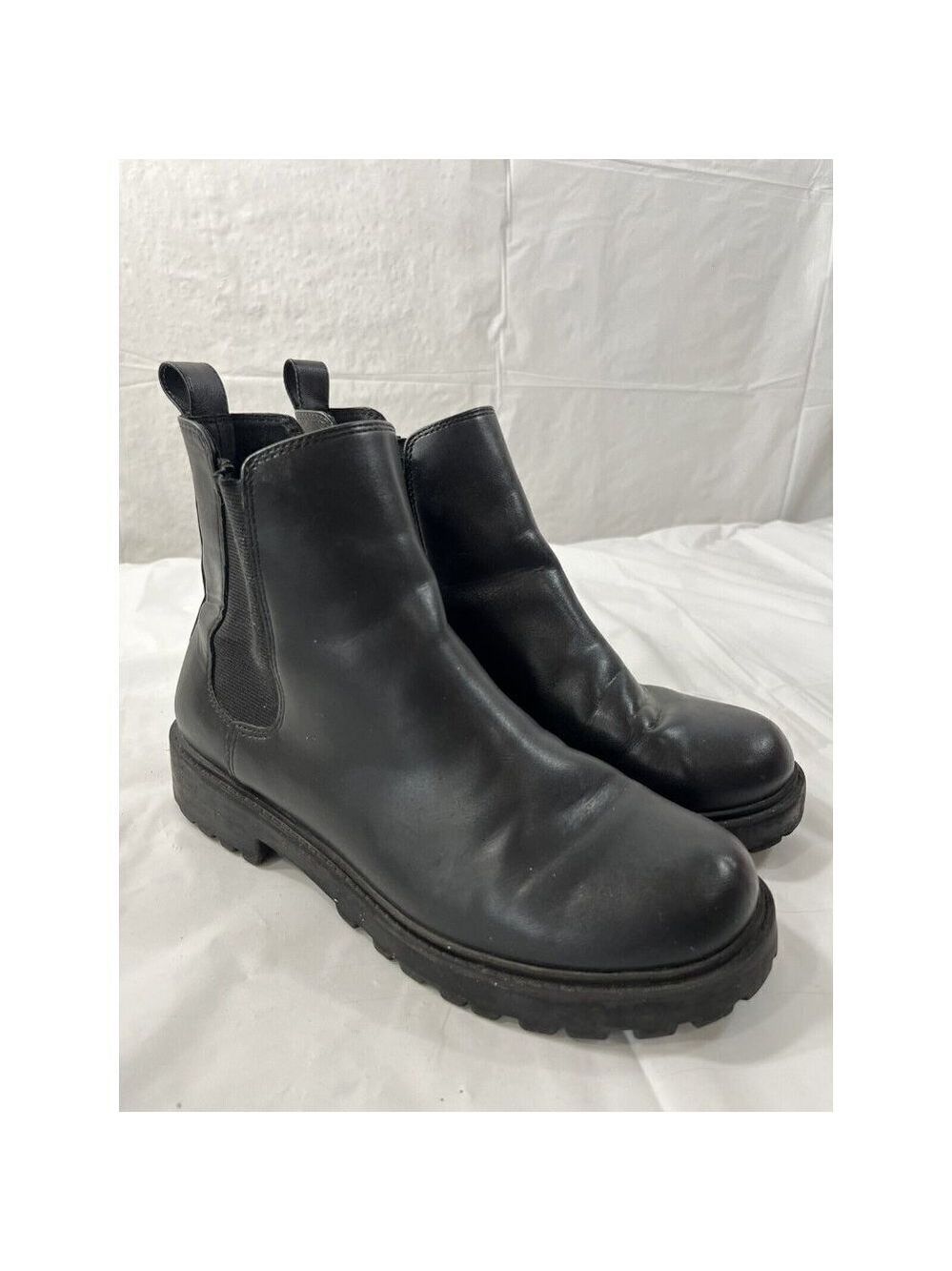 Divided H&M Black combat boot size 7